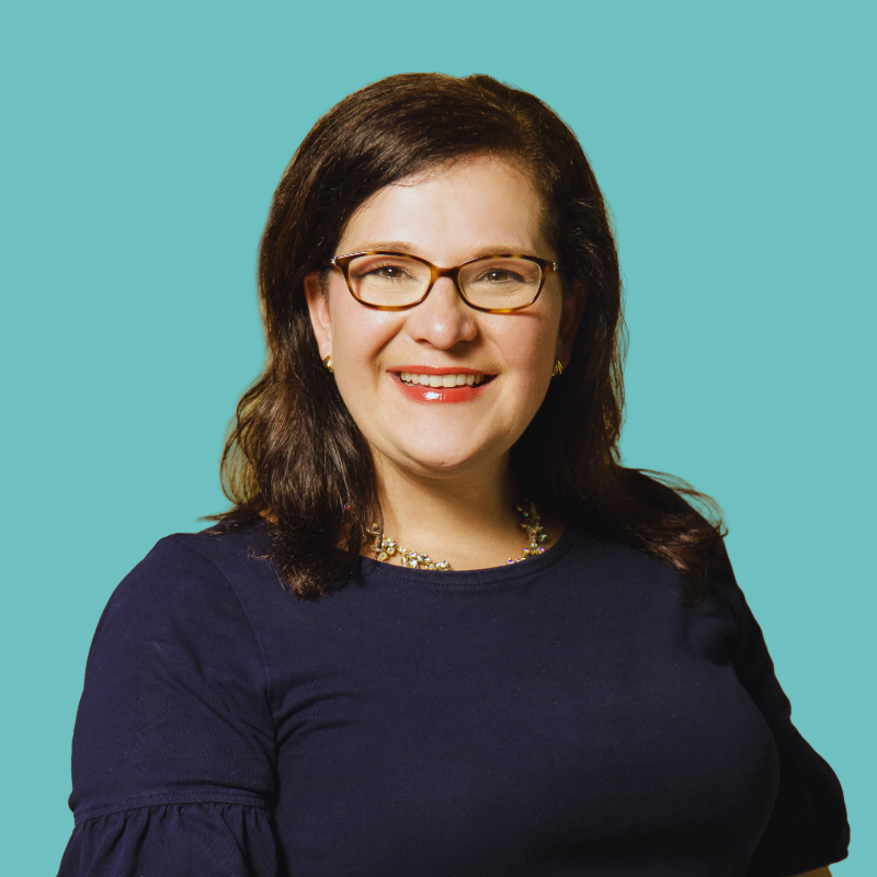 Danielle Mahoney Headshot